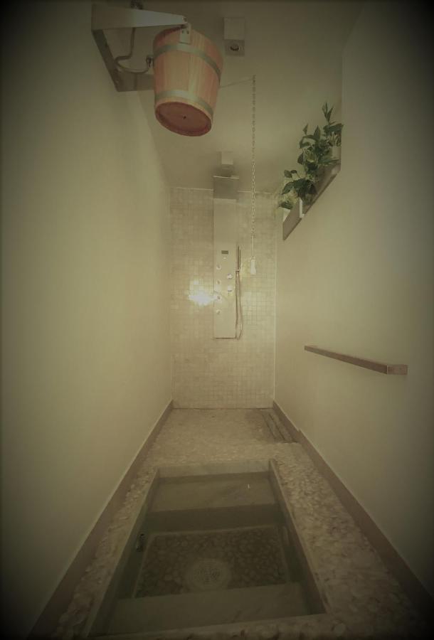 Hotel Villa Chiara テッラチーナ エクステリア 写真